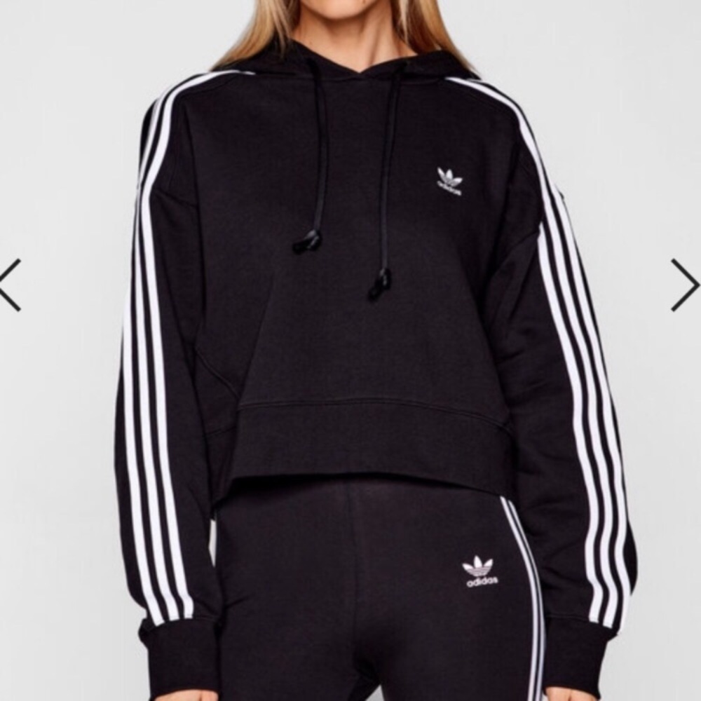 Adidas Original cropped hoodie - Picture 5 of 12
